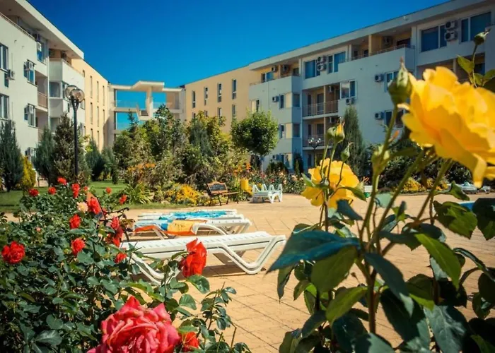 Appartamento 1-Bedroom Apartment In A Resort With 6 Pools, Top Floor, Stunning Sunset View Sunny Beach