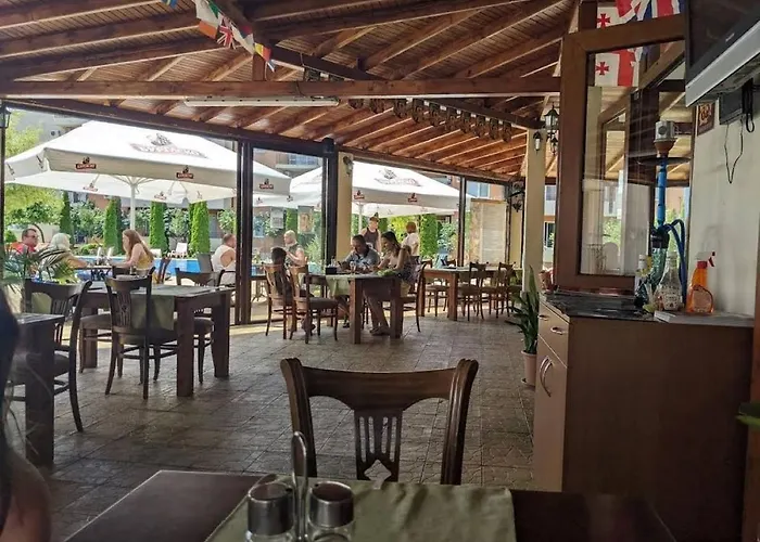 1-Bedroom Apartment In A Resort With 6 Pools, Top Floor, Stunning Sunset View Appartamento