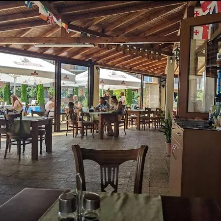 1-Bedroom Apartment In A Resort With 6 Pools, Top Floor, Stunning Sunset View 公寓